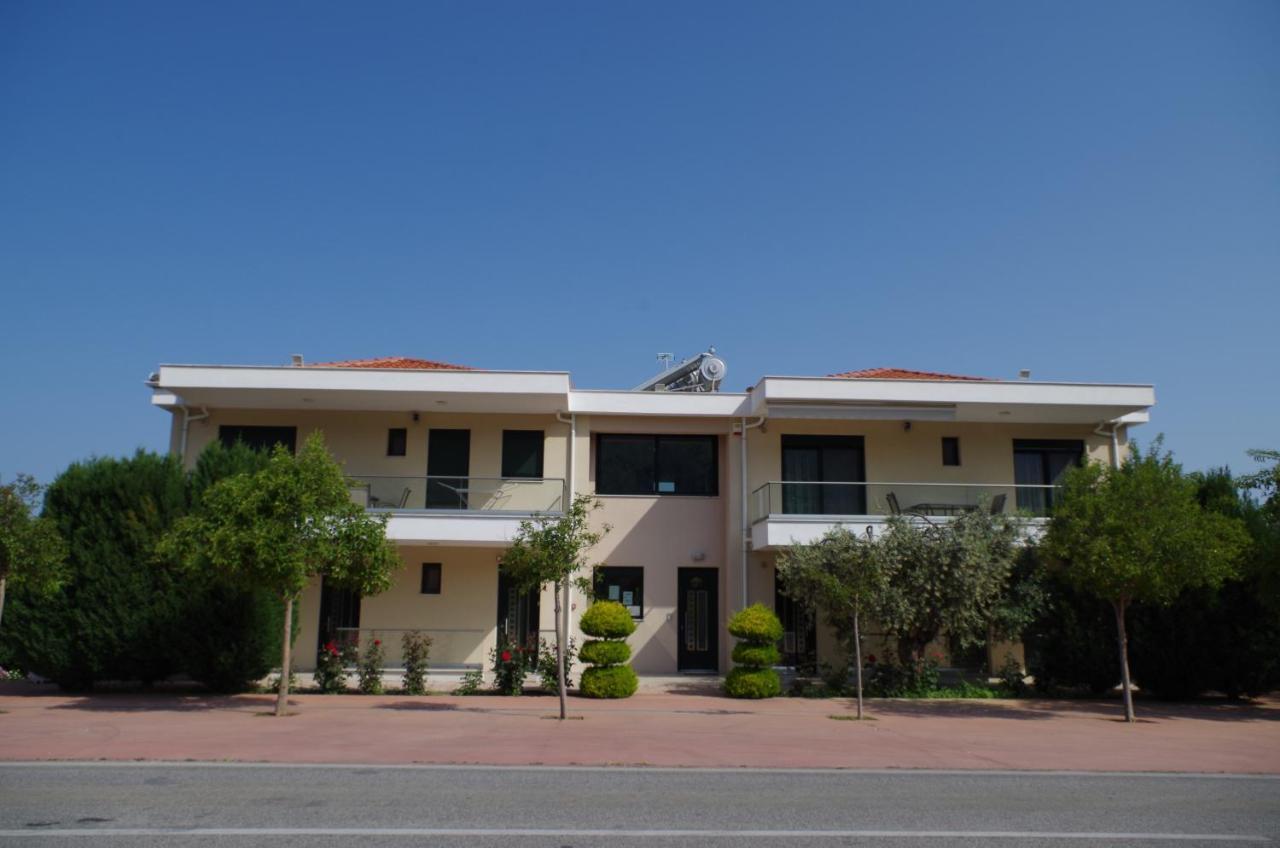 Anesis Luxury