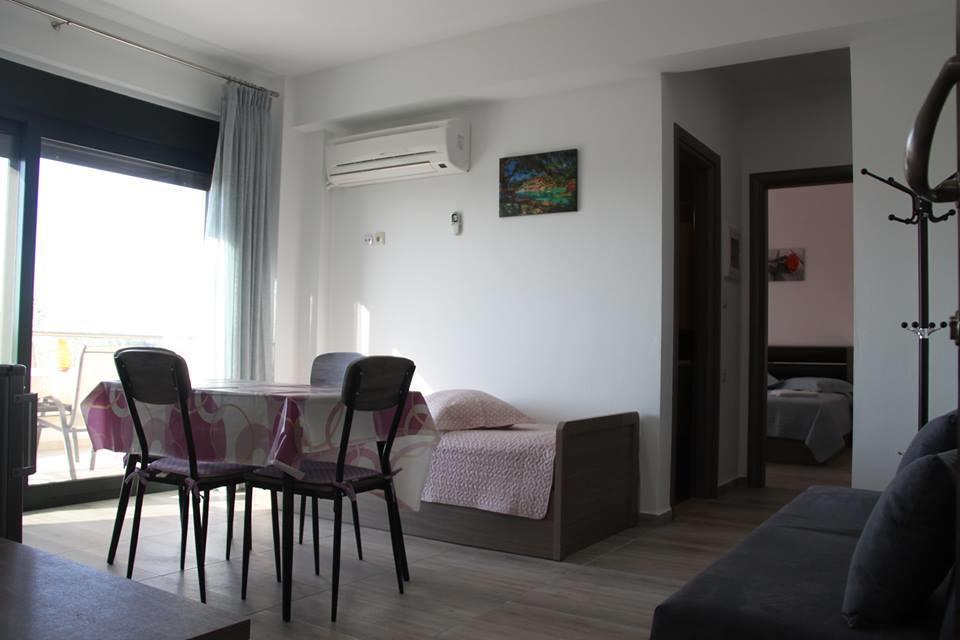 Anesis Luxury Apartment *